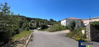Terrain à Clermont-l'Hérault en Hérault (34) de 732 m² à vendre au prix de 154000€ - 2