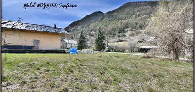 Terrain à Champcella en Hautes-Alpes (05) de 594 m² à vendre au prix de 92100€ - 2