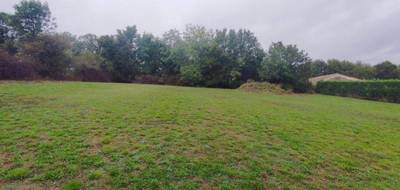 Terrain à Saint-Martin-de-Saint-Maixent en Deux-Sèvres (79) de 2170 m² à vendre au prix de 28000€ - 2