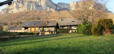 Terrain à Saint-Jean-d'Arvey en Savoie (73) de 675 m² à vendre au prix de 120000€ - 2