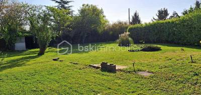 Terrain à Neuville-sur-Brenne en Indre-et-Loire (37) de 1000 m² à vendre au prix de 38500€ - 4
