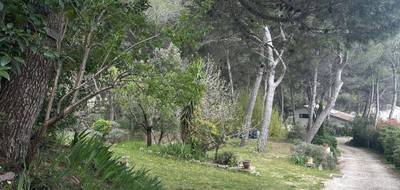 Terrain à Ventabren en Bouches-du-Rhône (13) de 1814 m² à vendre au prix de 460000€ - 2