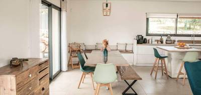 Terrain et maison à Eyragues en Bouches-du-Rhône (13) de 435 m² à vendre au prix de 440900€ - 4