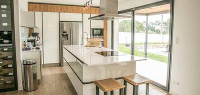 Terrain et maison à La Tour-d'Aigues en Vaucluse (84) de 760 m² à vendre au prix de 742000€ - 4