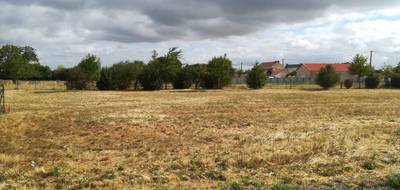 Terrain et maison à Thouars en Deux-Sèvres (79) de 520 m² à vendre au prix de 145526€ - 3