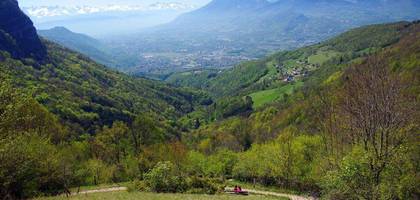 Terrain à Cluses en Haute-Savoie (74) de 200 m² à vendre au prix de 83000€ - 3
