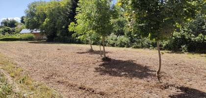 Terrain à Montsalvy en Cantal (15) de 1110 m² à vendre au prix de 28000€ - 3