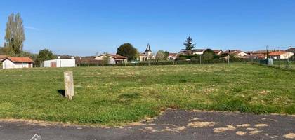 Terrain à Hiesse en Charente (16) de 981 m² à vendre au prix de 11382€ - 1