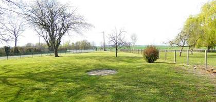Terrain à Mons en Puy-de-Dôme (63) de 873 m² à vendre au prix de 30000€ - 2