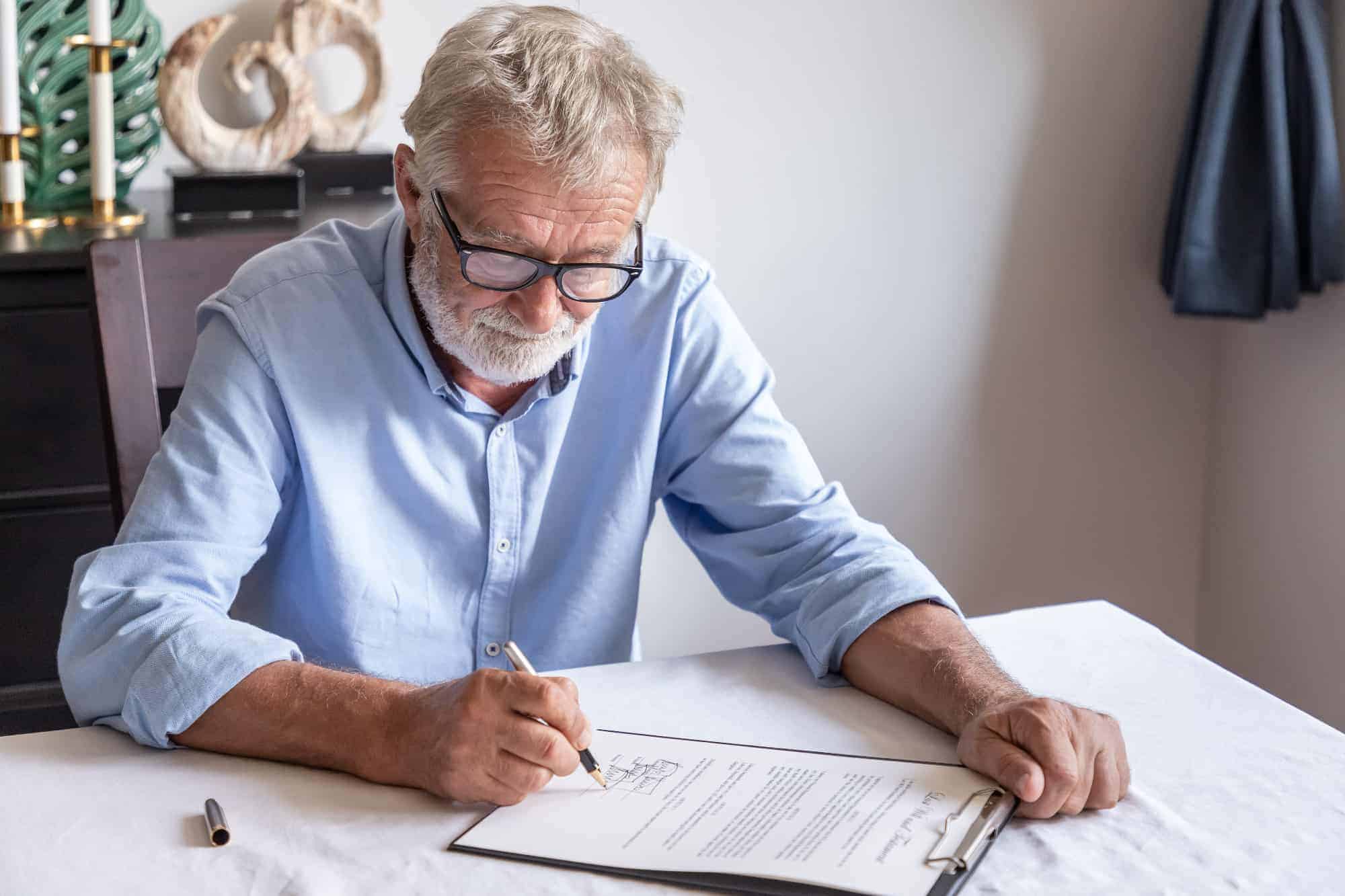 Déclarer seul une succession